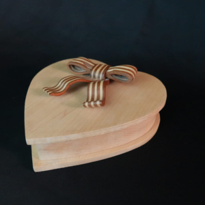 valentine's keepsake box